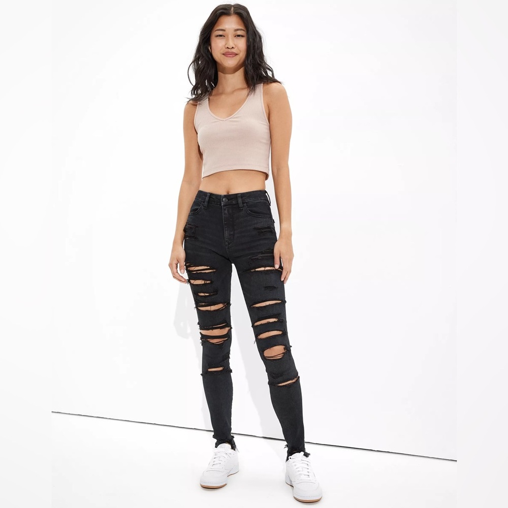 AE Forever Soft Ripped High-Rise Jegging Crop. Always Black. Size 6. NWOT. - Picture 2 of 9